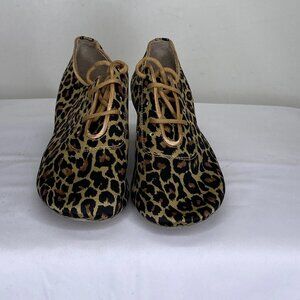 Aida Women’s Jenalyn 121D Leopard Practice Dance Shoes – Size 7.5